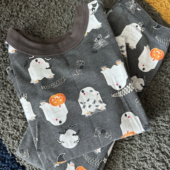 Hanna Andersson boys Star Wars Halloween jammies - Picture 4 of 5